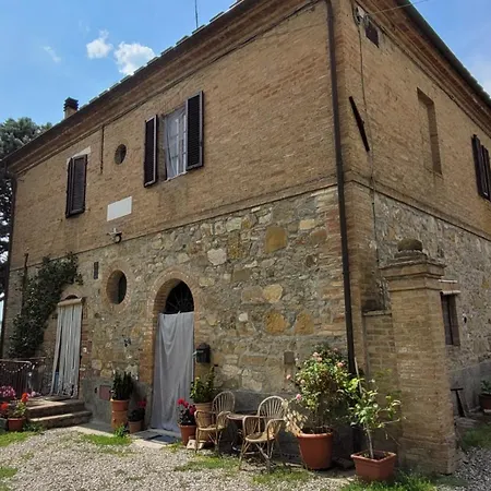 Luna Buonconvento